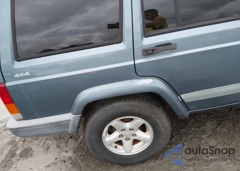 1999 Jeep Cherokee Classic/Sport из США, поврежденный, VIN 1J4FF68S5XL574789